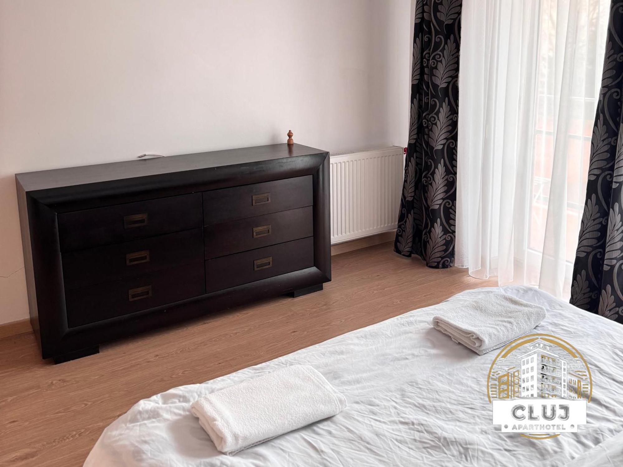 Cluj Aparthotel - Viva City - Екстер'єр фото