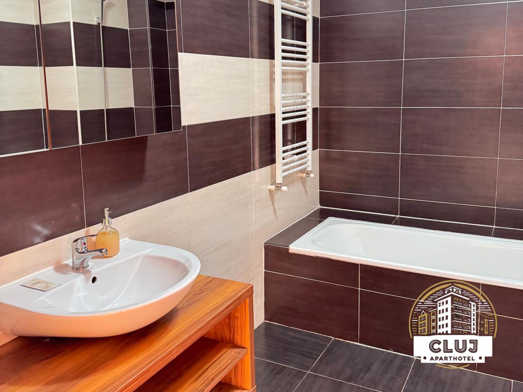 Cluj Aparthotel - Viva City - Екстер'єр фото
